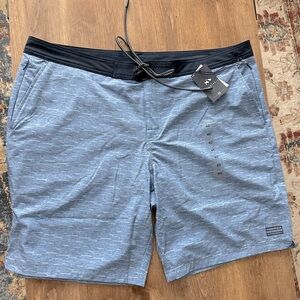 NWT Men’s board Shorts